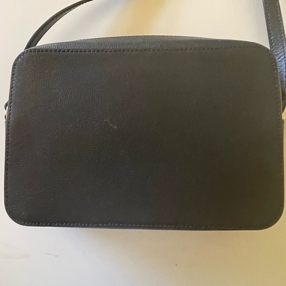 Kate Spade Elegant Black Crossbody Bag - Picture 4 of 11